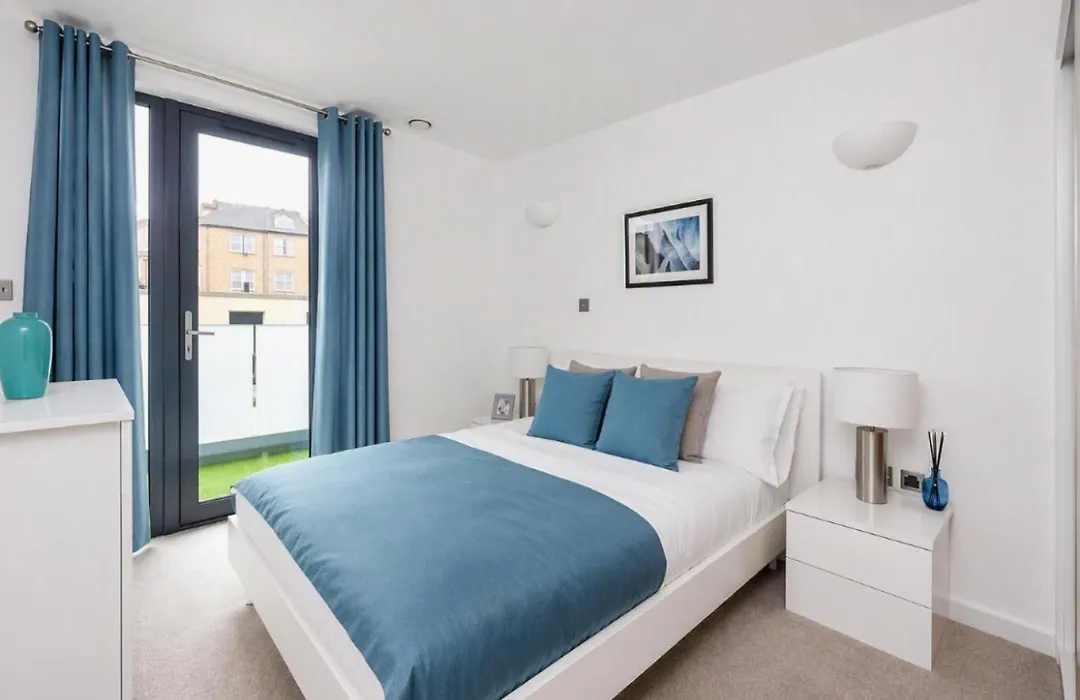 Luxury 4 Bed Home In Central London-1